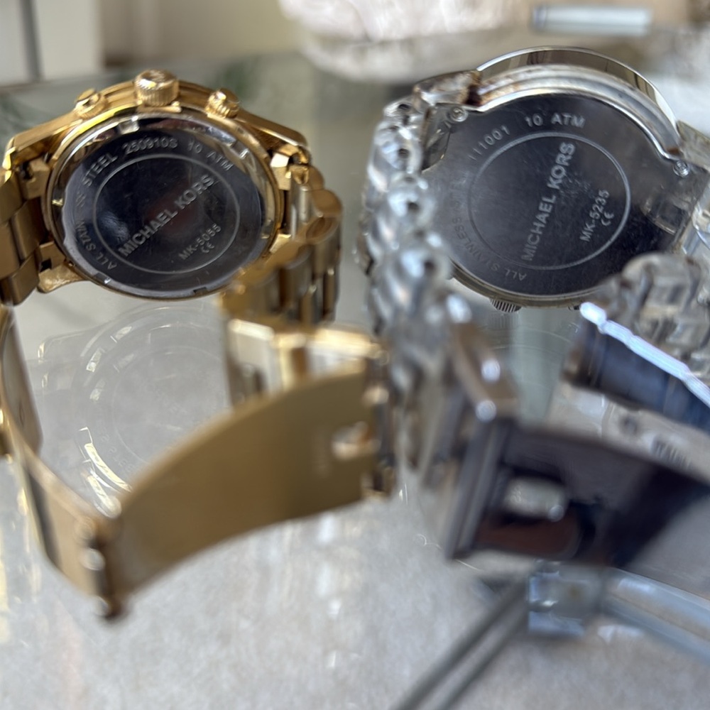 Michael Kors 2 Watches - Picture 7 of 12